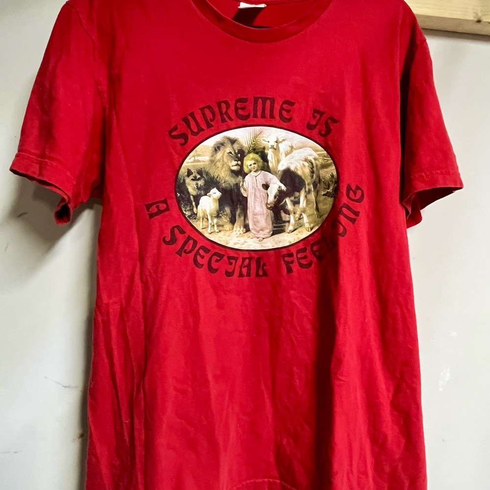 Supreme Classic Red Tee supreme is a special feeling xl